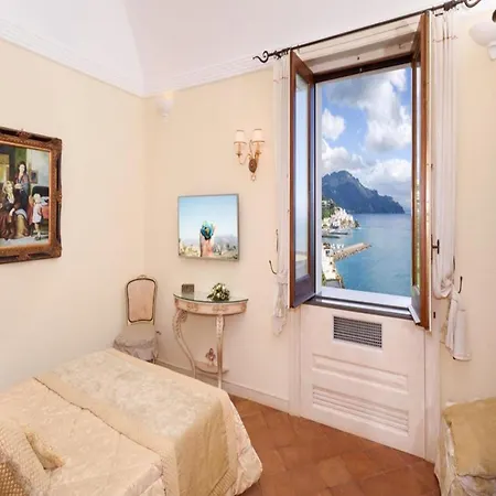 Amazing Boasting Enchanting Views Positano